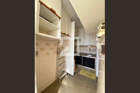 Apartamento à venda com 60m², 3 quartos e sem vagaCozinha