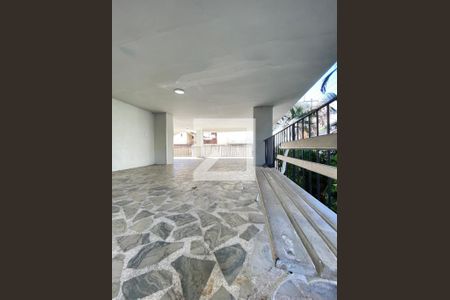 Apartamento à venda com 60m², 3 quartos e sem vagaÁrea comum - Playground