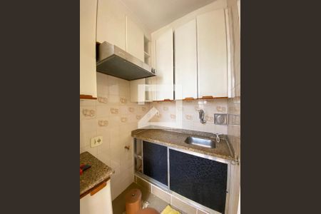 Apartamento à venda com 60m², 3 quartos e sem vagaCozinha