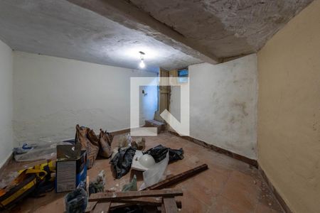 Porão de casa à venda com 2 quartos, 60m² em Jardim Colorado, São Paulo