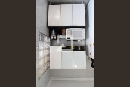 Apartamento à venda com 53m², 2 quartos e 1 vagaCozinha e Área de Serviço