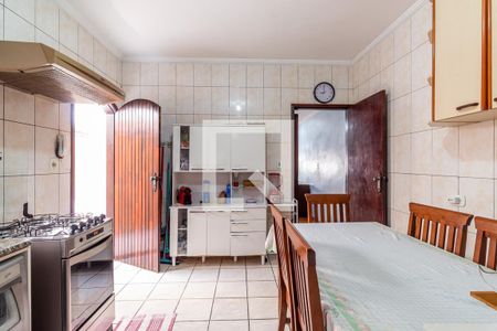 Casa à venda com 125m², 3 quartos e 2 vagas Casa à venda com 125m², 3 quartos e 2 vagasCozinha