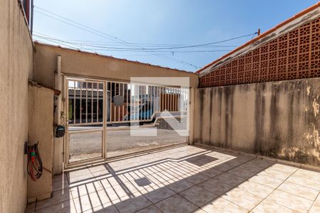 Casa à venda com 125m², 3 quartos e 2 vagas Casa à venda com 125m², 3 quartos e 2 vagasGaragem