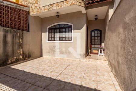 Casa à venda com 125m², 3 quartos e 2 vagas Casa à venda com 125m², 3 quartos e 2 vagasGaragem