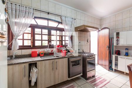 Casa à venda com 125m², 3 quartos e 2 vagas Casa à venda com 125m², 3 quartos e 2 vagasCozinha