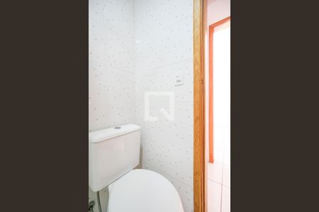 Apartamento para alugar com 39m², 2 quartos e sem vaga Apartamento para alugar com 39m², 2 quartos e sem vagaBanheiro social