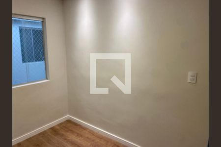 Casa de condomínio à venda com 170m², 3 quartos e 3 vagasQuarto 3