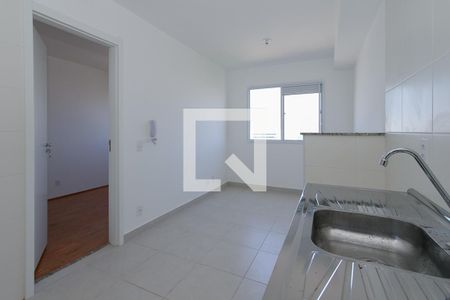 Sala/Cozinha de apartamento para alugar com 1 quarto, 26m² em Jardim Mirante, São Paulo