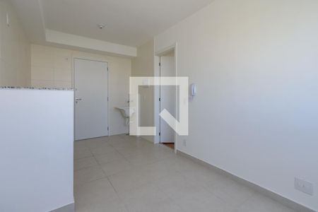 Sala/Cozinha de apartamento para alugar com 1 quarto, 26m² em Jardim Mirante, São Paulo