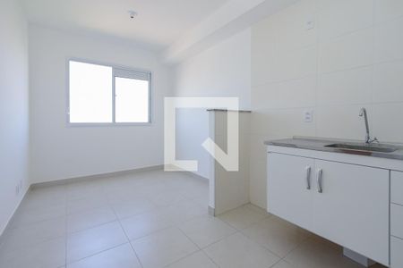 Sala/Cozinha de apartamento para alugar com 1 quarto, 26m² em Jardim Mirante, São Paulo