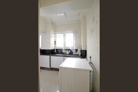 Apartamento à venda com 153m², 3 quartos e 1 vagaÁrea de Serviço