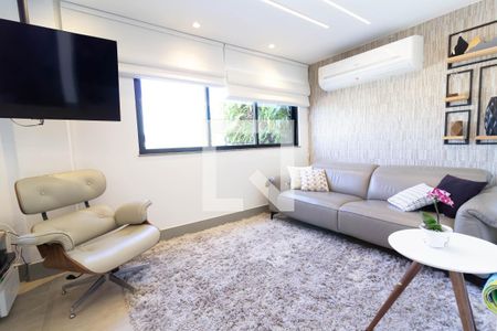 Apartamento para alugar com 136m², 3 quartos e 2 vagasSala