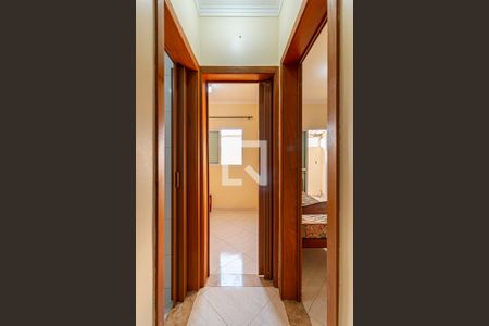 Corredor de apartamento para alugar com 2 quartos, 52m² em Vila Príncipe de Gales, Santo André