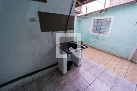Casa para alugar com 111m², 2 quartos e 1 vaga Casa para alugar com 111m², 2 quartos e 1 vagaÁrea de Serviço