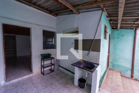 Casa para alugar com 111m², 2 quartos e 1 vaga Casa para alugar com 111m², 2 quartos e 1 vagaÁrea de Serviço