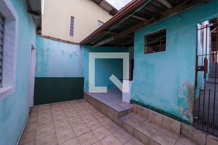 Casa para alugar com 111m², 2 quartos e 1 vaga Casa para alugar com 111m², 2 quartos e 1 vagaQuintal