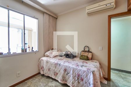 Apartamento à venda com 113m², 3 quartos e 2 vagasQuarto 2