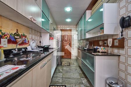 Apartamento à venda com 113m², 3 quartos e 2 vagasCozinha