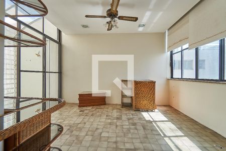 Apartamento à venda com 113m², 3 quartos e 2 vagasSalão