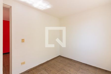 Quarto 1 de apartamento para alugar com 2 quartos, 47m² em São Pedro, Osasco