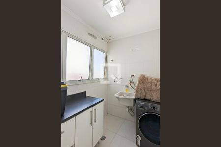 Apartamento para alugar com 203m², 3 quartos e 2 vagasÁrea de serviço