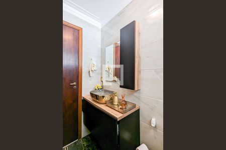 Apartamento para alugar com 203m², 3 quartos e 2 vagasBanheiro