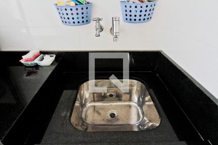 Casa à venda com 100m², 2 quartos e 2 vagasÁrea de Serviço