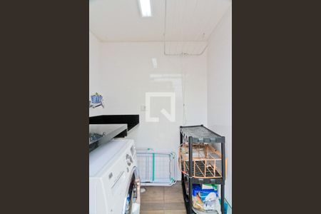 Casa à venda com 100m², 2 quartos e 2 vagasÁrea de Serviço