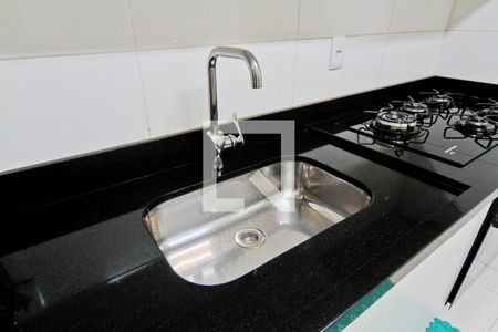 Casa à venda com 100m², 2 quartos e 2 vagasCozinha