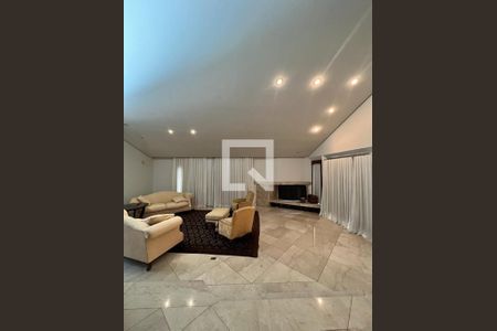Casa à venda com 4 quartos, 1000m² em São Luiz, Belo Horizonte