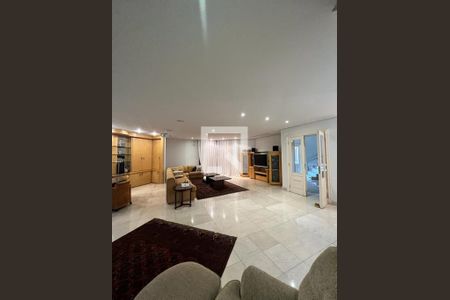 Casa à venda com 4 quartos, 1000m² em São Luiz, Belo Horizonte