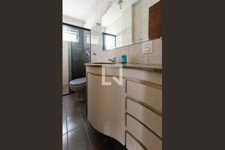 Apartamento para alugar com 108m², 3 quartos e 2 vagas Apartamento para alugar com 108m², 3 quartos e 2 vagasBanheiro