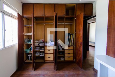 Quarto 1 de apartamento para alugar com 3 quartos, 108m² em Estoril, Belo Horizonte