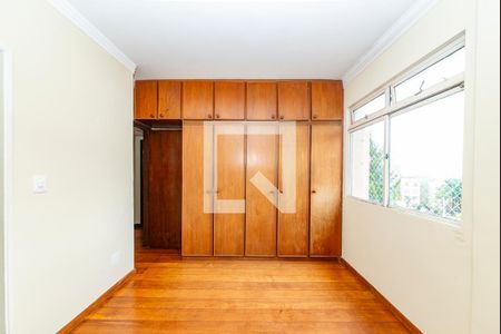 Suíte de apartamento para alugar com 3 quartos, 108m² em Estoril, Belo Horizonte