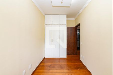 Quarto 1 de apartamento para alugar com 3 quartos, 108m² em Estoril, Belo Horizonte