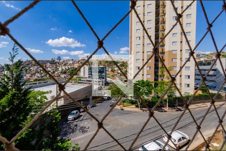Vista de apartamento para alugar com 3 quartos, 108m² em Estoril, Belo Horizonte