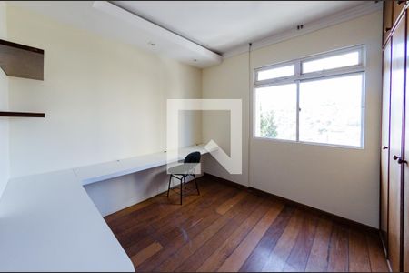 Quarto 1 de apartamento para alugar com 3 quartos, 108m² em Estoril, Belo Horizonte