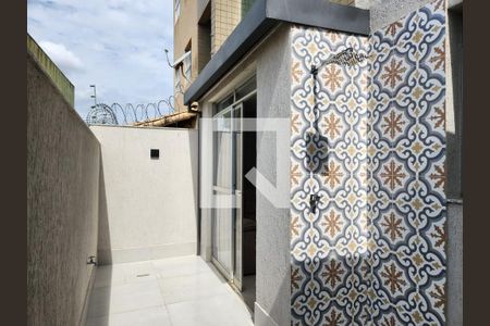 Apartamento à venda com 60m², 2 quartos e 2 vagasVaranda