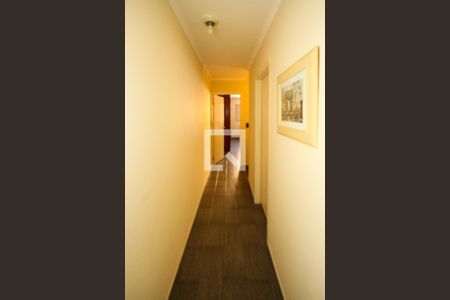 Casa à venda com 850m², 3 quartos e 1 vagaCorredor