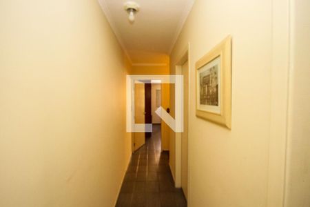 Casa à venda com 850m², 3 quartos e 1 vagaCorredor