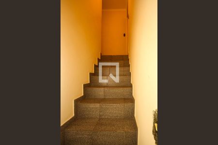 Casa à venda com 850m², 3 quartos e 1 vagaescada