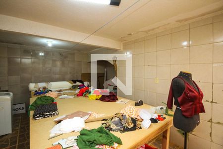 Casa à venda com 850m², 3 quartos e 1 vagaDeposito