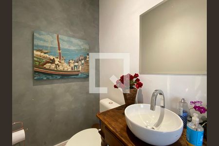 Apartamento à venda com 342m², 4 quartos e 3 vagas Apartamento à venda com 342m², 4 quartos e 3 vagasLavabo