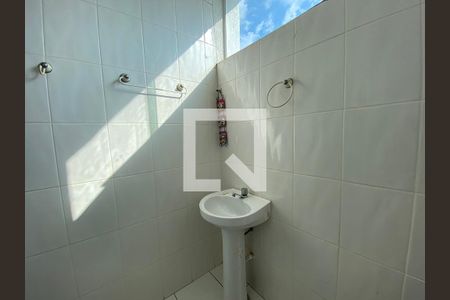Apartamento à venda com 342m², 4 quartos e 3 vagas Apartamento à venda com 342m², 4 quartos e 3 vagasÁrea de Serviço - Banheiro