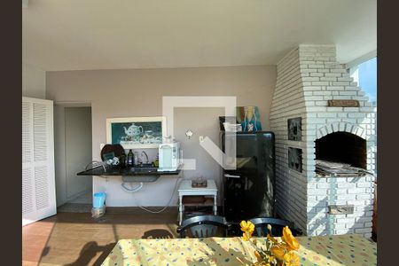 Apartamento à venda com 342m², 4 quartos e 3 vagas Apartamento à venda com 342m², 4 quartos e 3 vagasSuíte - Varanda gourmet