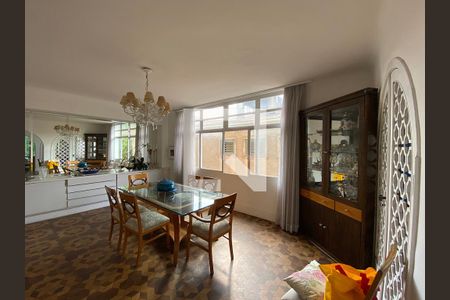 Apartamento à venda com 342m², 4 quartos e 3 vagas Apartamento à venda com 342m², 4 quartos e 3 vagasSala