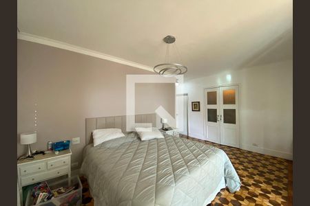 Apartamento à venda com 342m², 4 quartos e 3 vagas Apartamento à venda com 342m², 4 quartos e 3 vagasSuíte