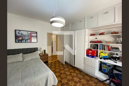 Apartamento à venda com 342m², 4 quartos e 3 vagas Apartamento à venda com 342m², 4 quartos e 3 vagasQuarto 1