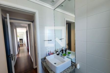 Apartamento à venda com 106m², 3 quartos e 2 vagasBanheiro da Suíte 2