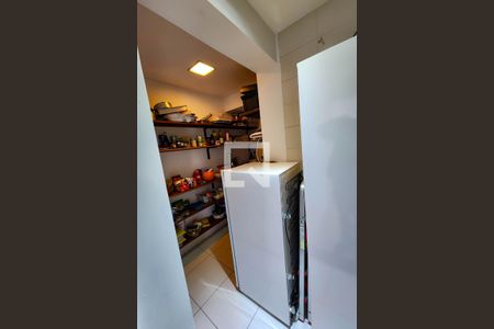 Apartamento à venda com 106m², 3 quartos e 2 vagasDespensa